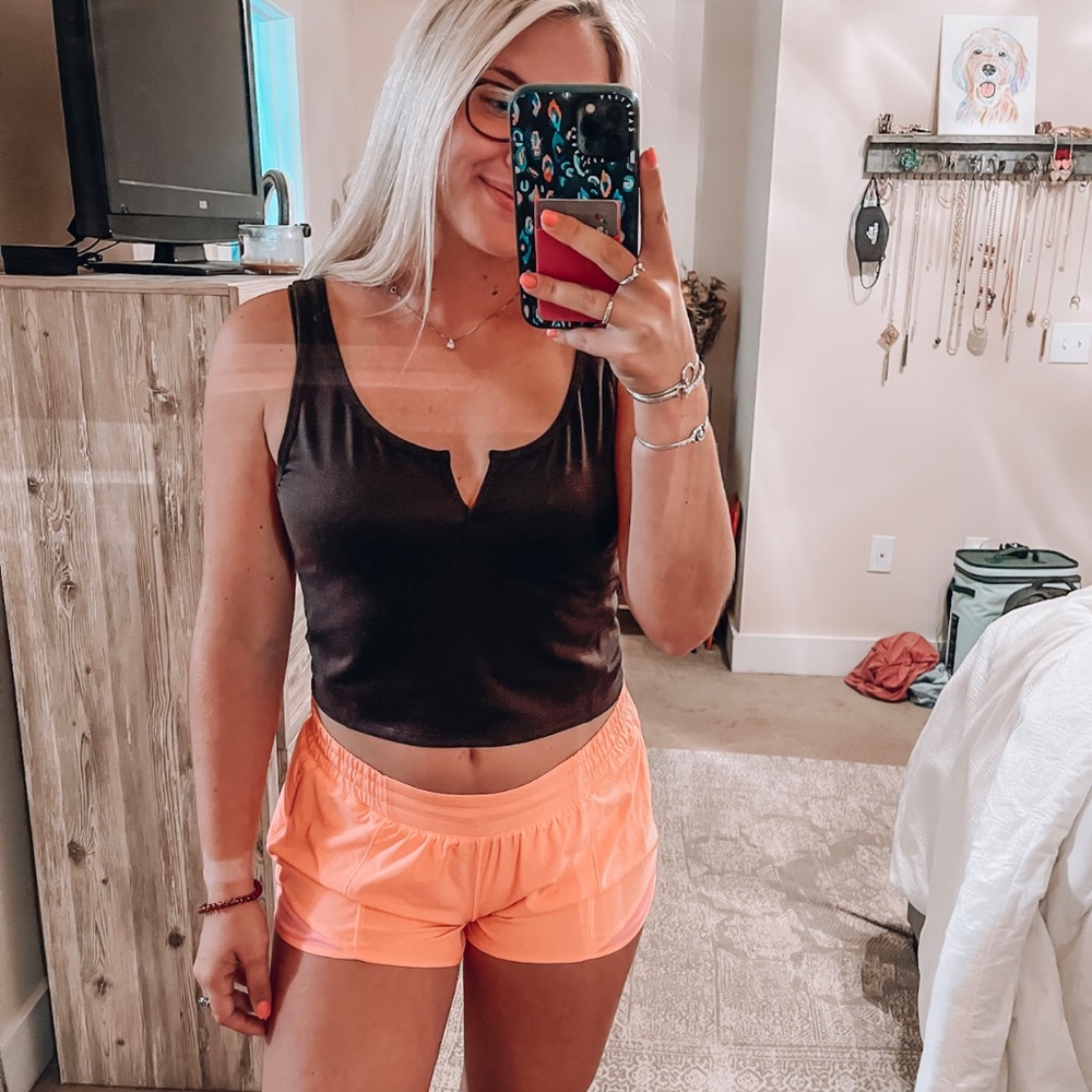 Lululemon tank top